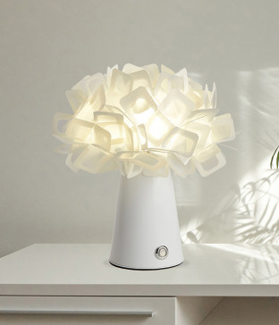 피어스 단스탠드 테이블 스탠드 LED 3W